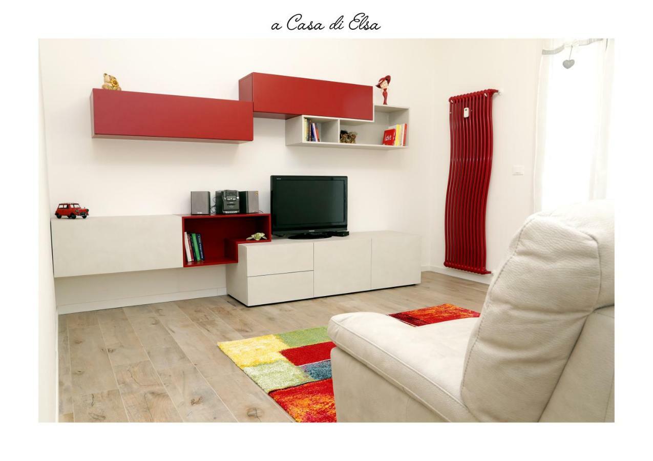 A Casa Di Elsa Apartment กาสเตนาโซ ภายนอก รูปภาพ