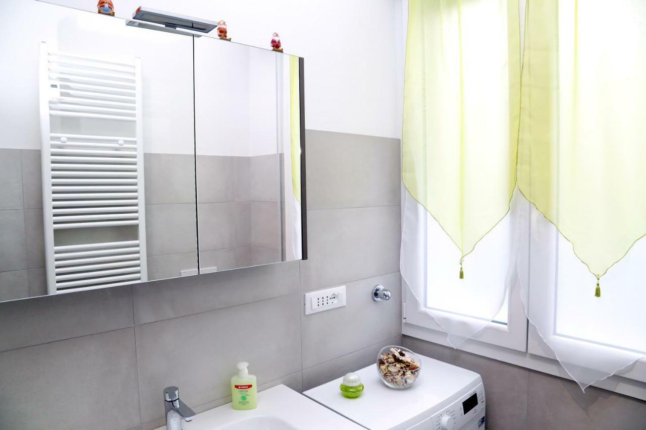 A Casa Di Elsa Apartment กาสเตนาโซ ภายนอก รูปภาพ